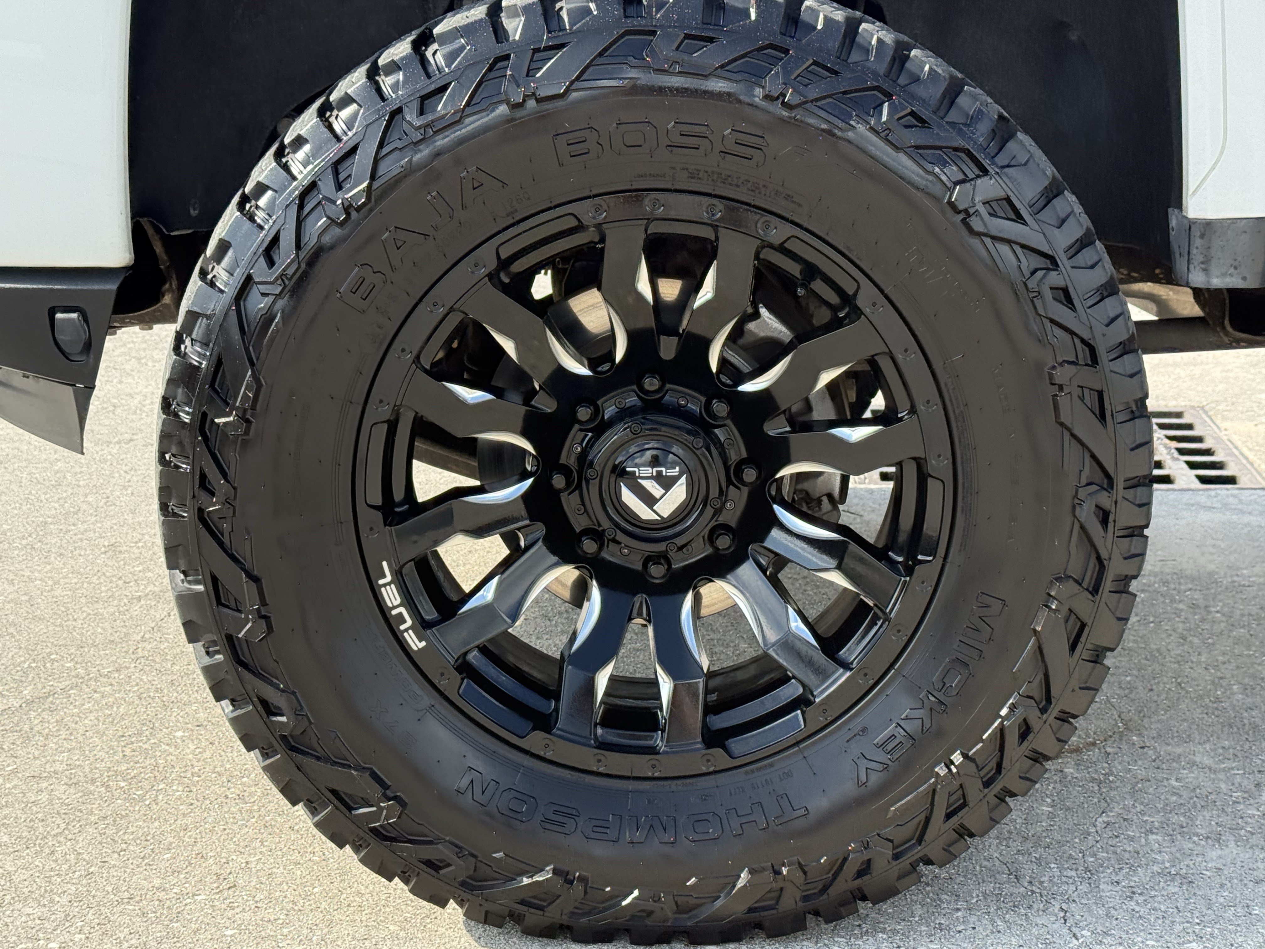 Used 2020 GMC Sierra 2500 AT4 w/ Technology Package AWD/4WD image 12