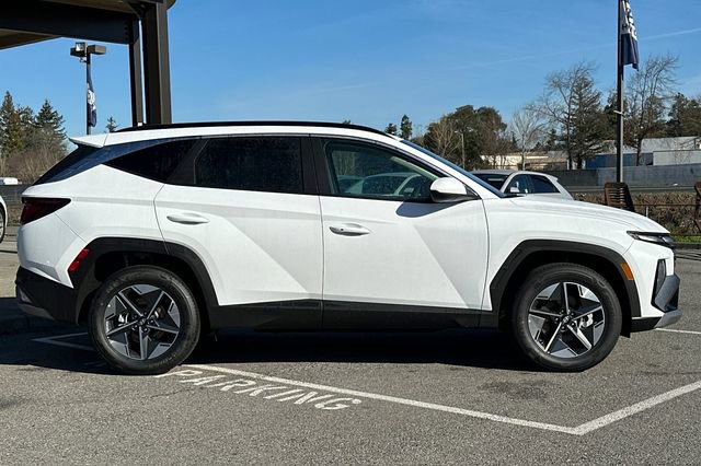New 2026 Hyundai Tucson SEL image 3