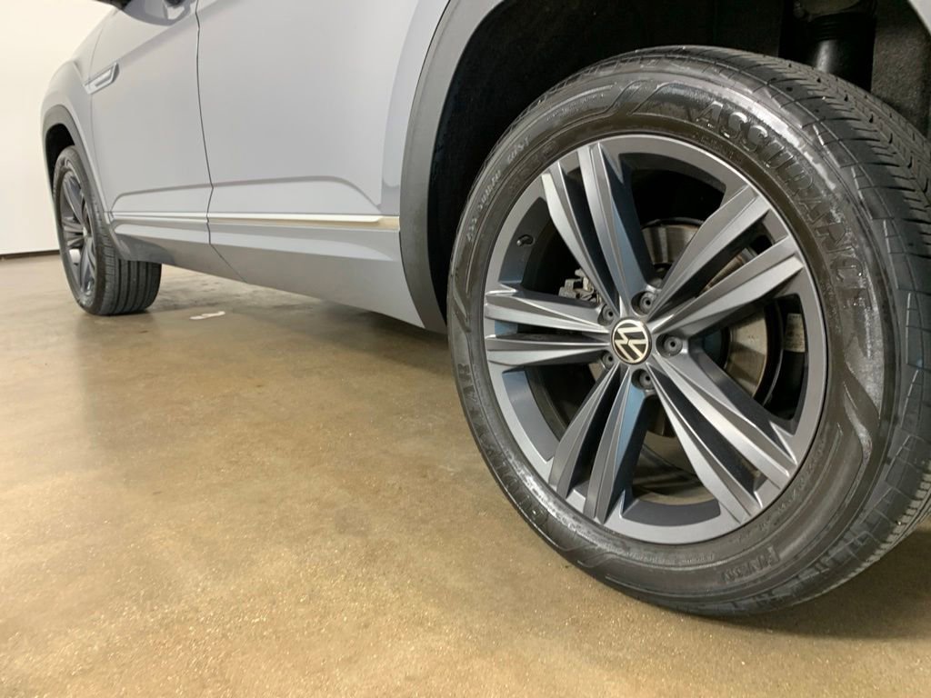 Used 2020 Volkswagen Atlas Cross Sport SE AWD/4WD image 15