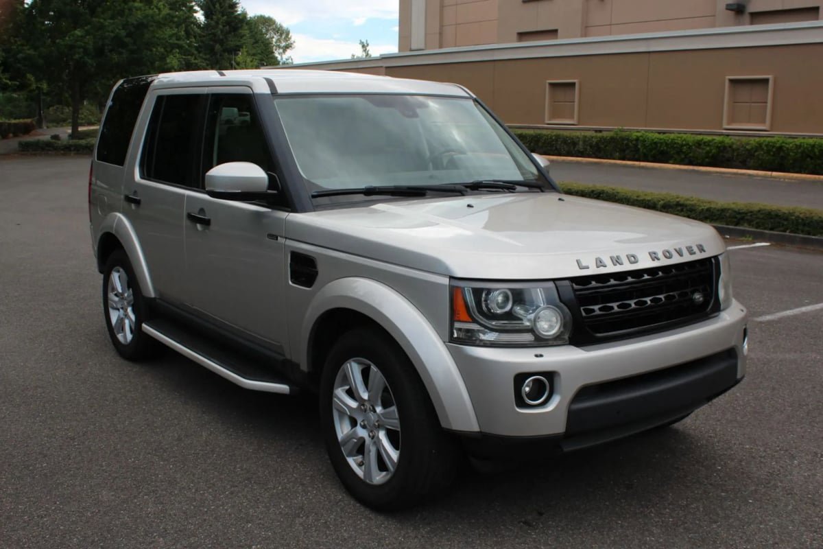 Used 2016 Land Rover LR4 HSE AWD/4WD image 4