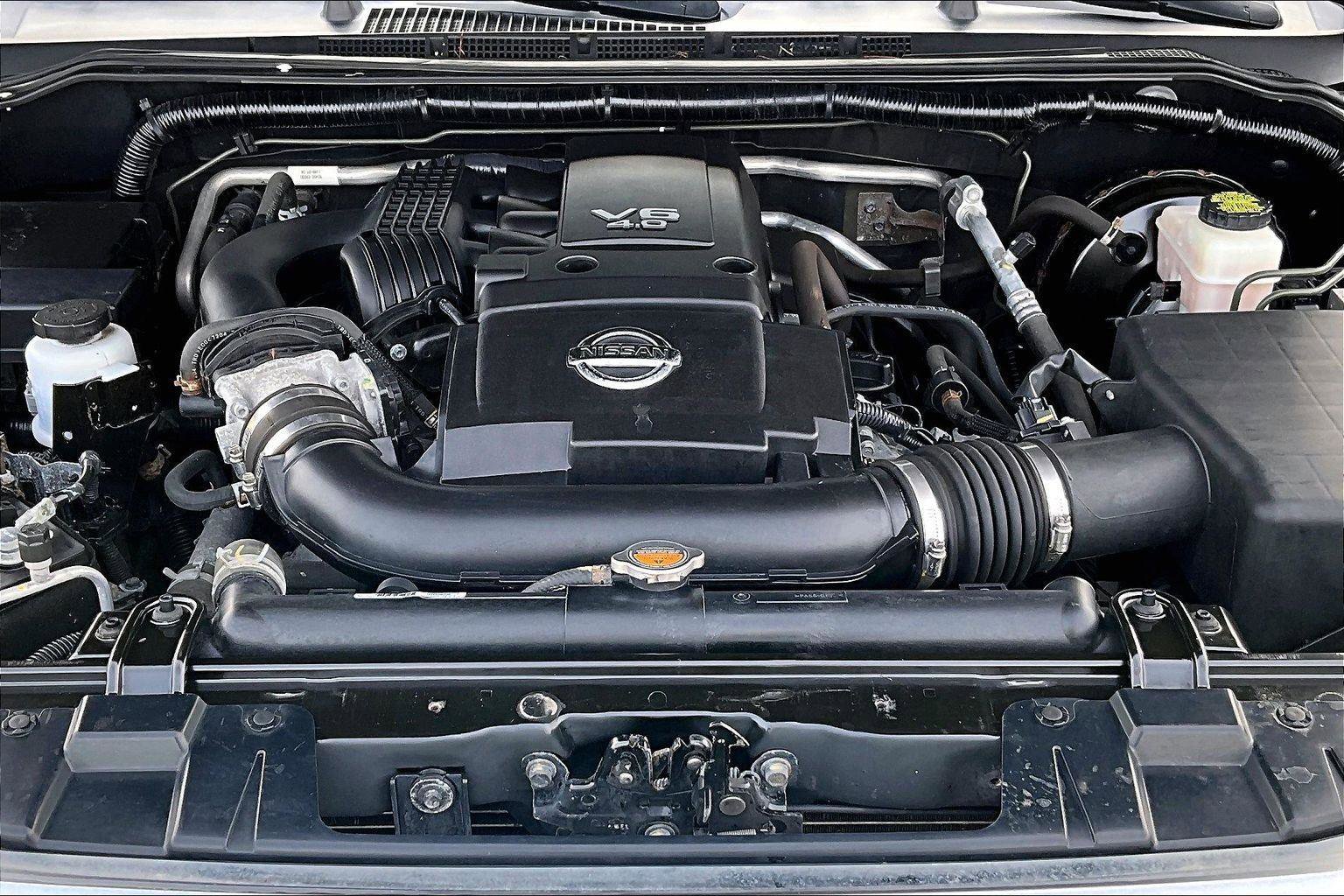 Used 2019 Nissan Frontier PRO-4X image 10