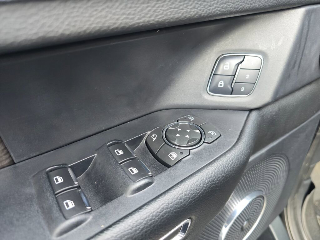 Used 2018 Ford Expedition Limited image 20