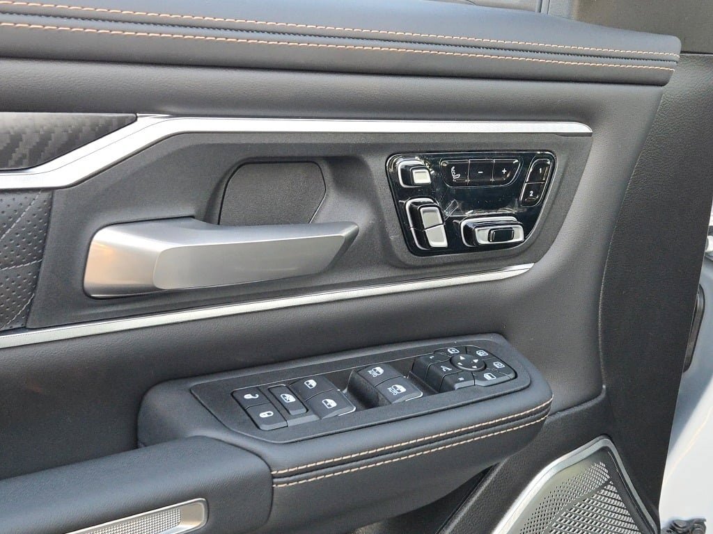 New 2026 RAM 1500 Tungsten w/ Towing Technology Group image 24