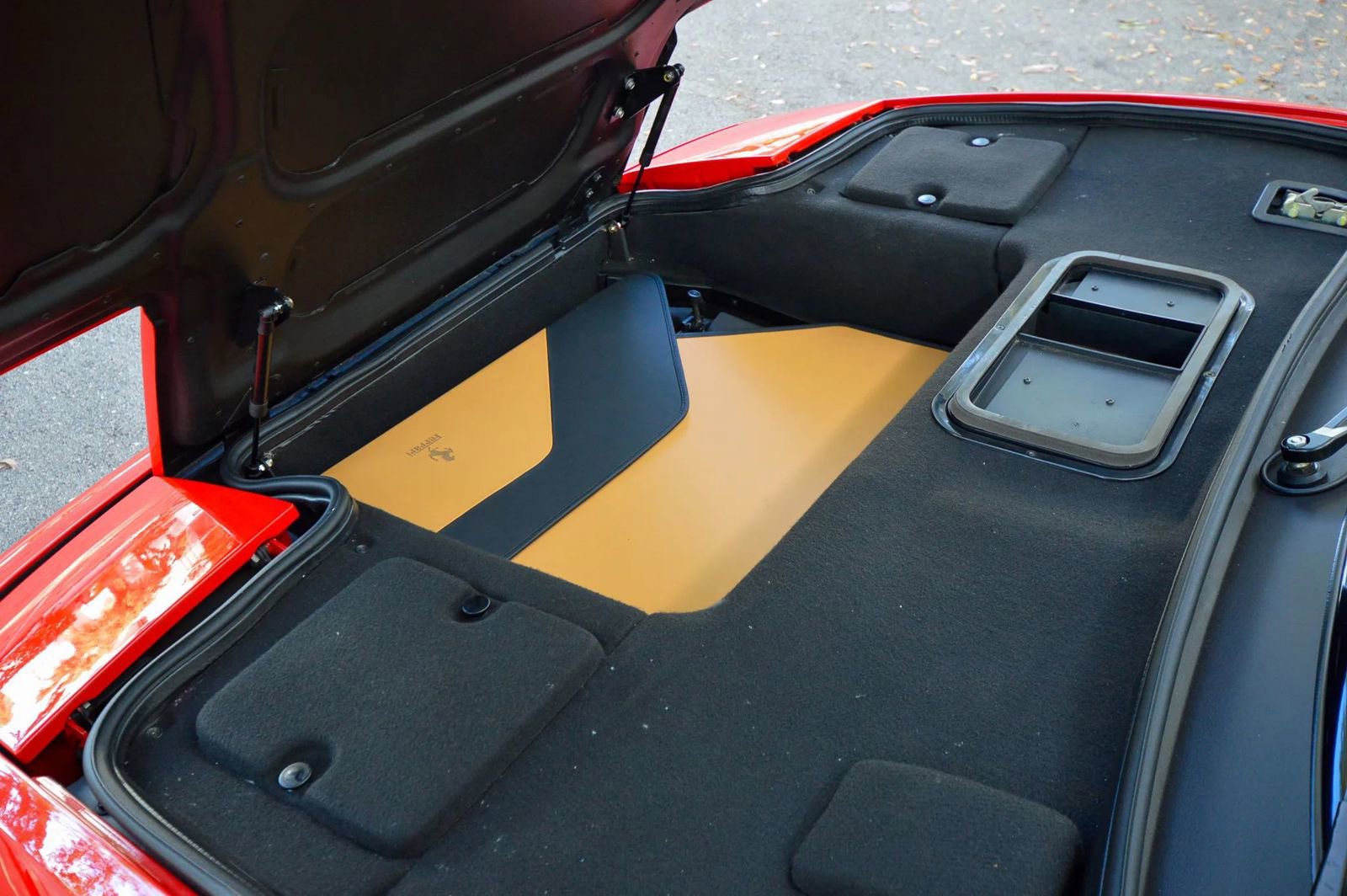 Used 1998 Ferrari F355 GTS image 48