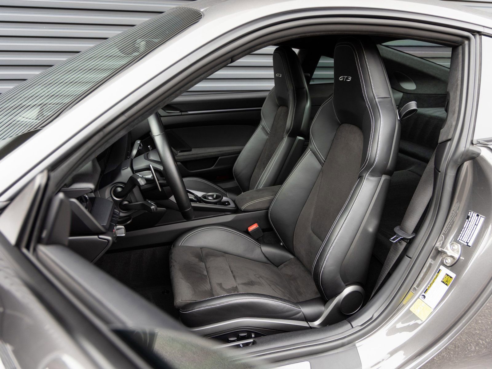 Certified 2022 Porsche 911 GT3 image 5