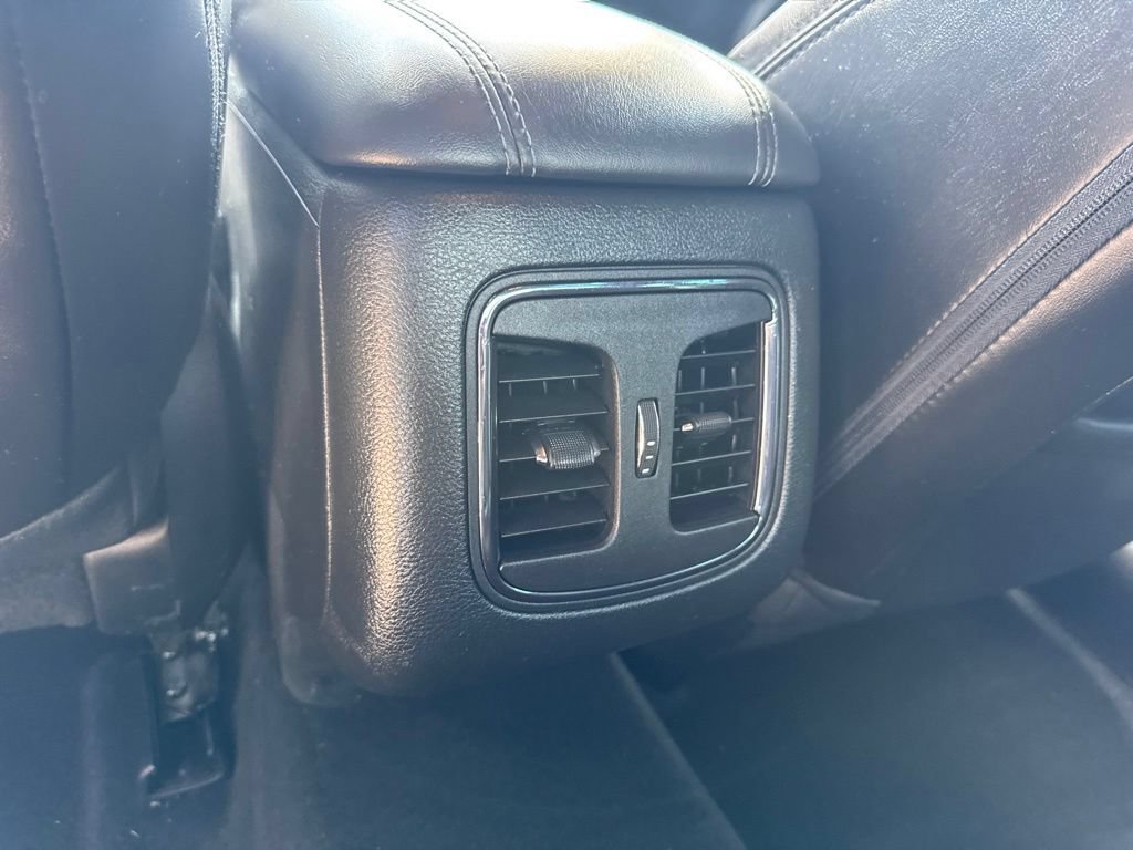 Used 2016 Chrysler 200 S w/ Comfort Group FWD image 20