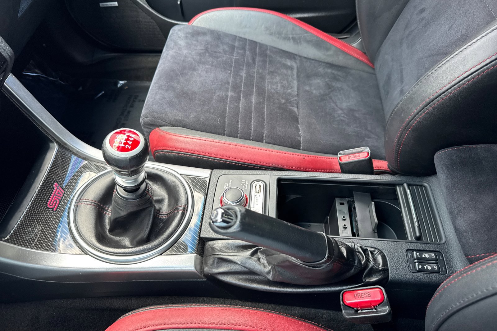 Used 2017 Subaru WRX STI AWD/4WD image 32