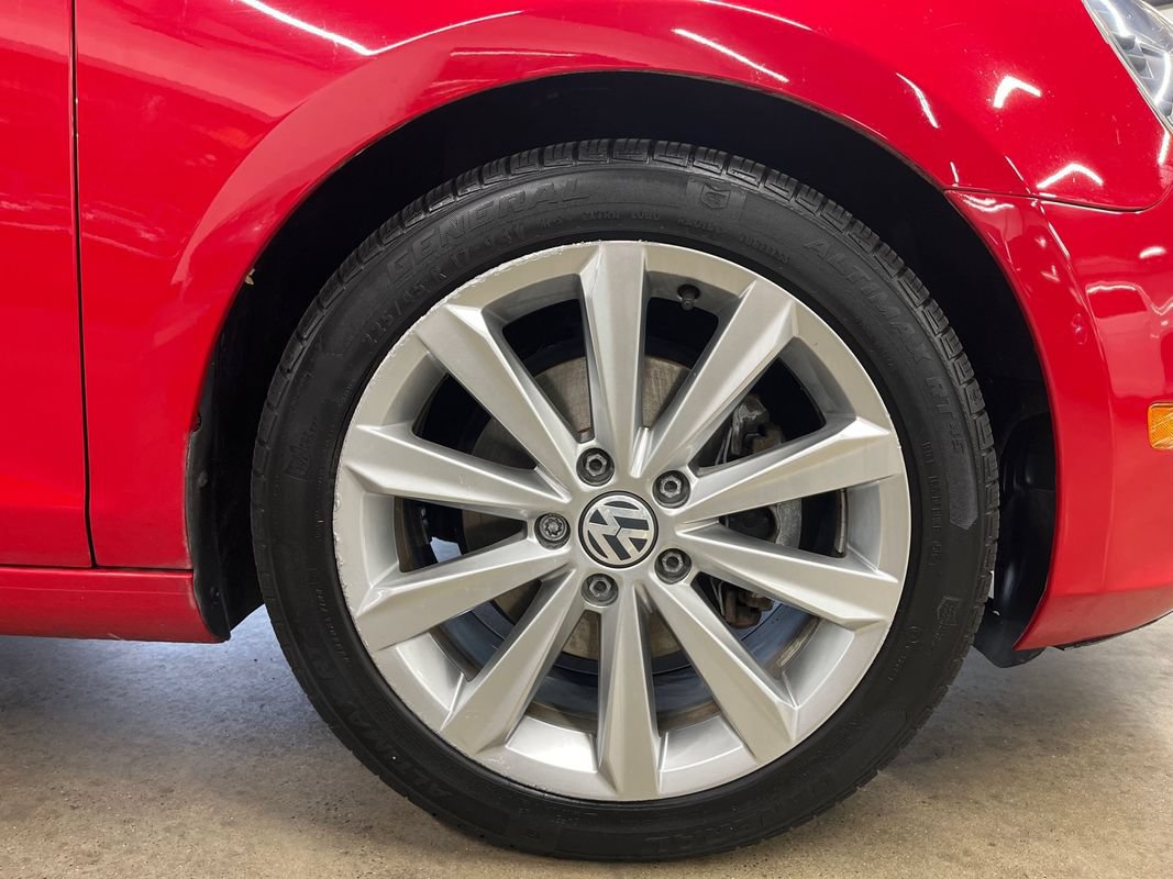 Used 2013 Volkswagen Golf TDI FWD image 31