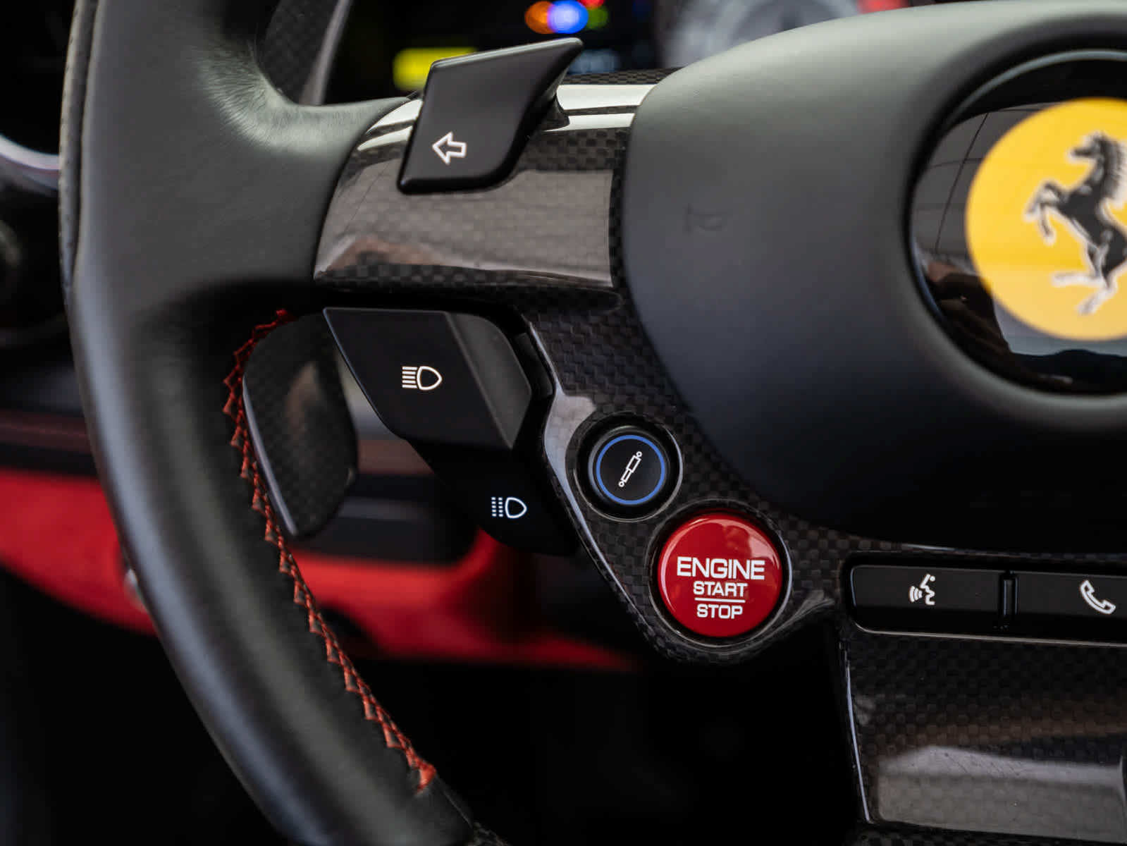 Certified 2022 Ferrari F8 Tributo RWD image 23