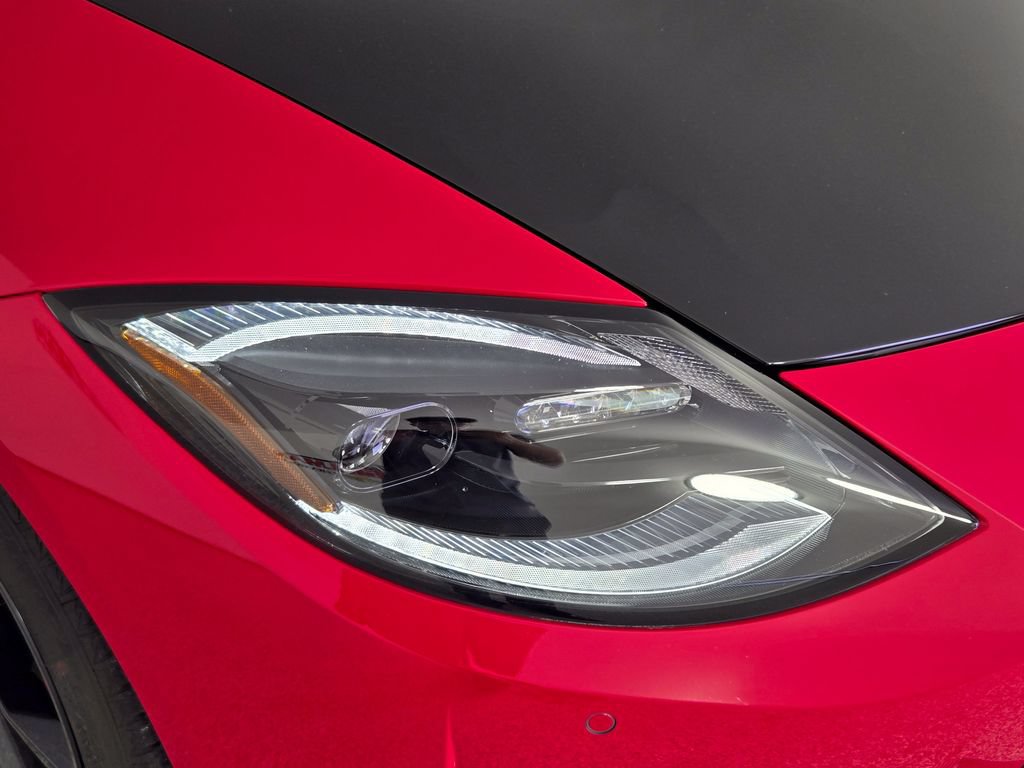 Used 2025 Nissan Z Performance w/ Floor Mat Package RWD image 9