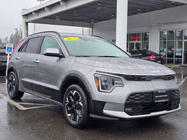Certified 2023 Kia Niro Wave w/ Wave Preserve Package FWD image 8