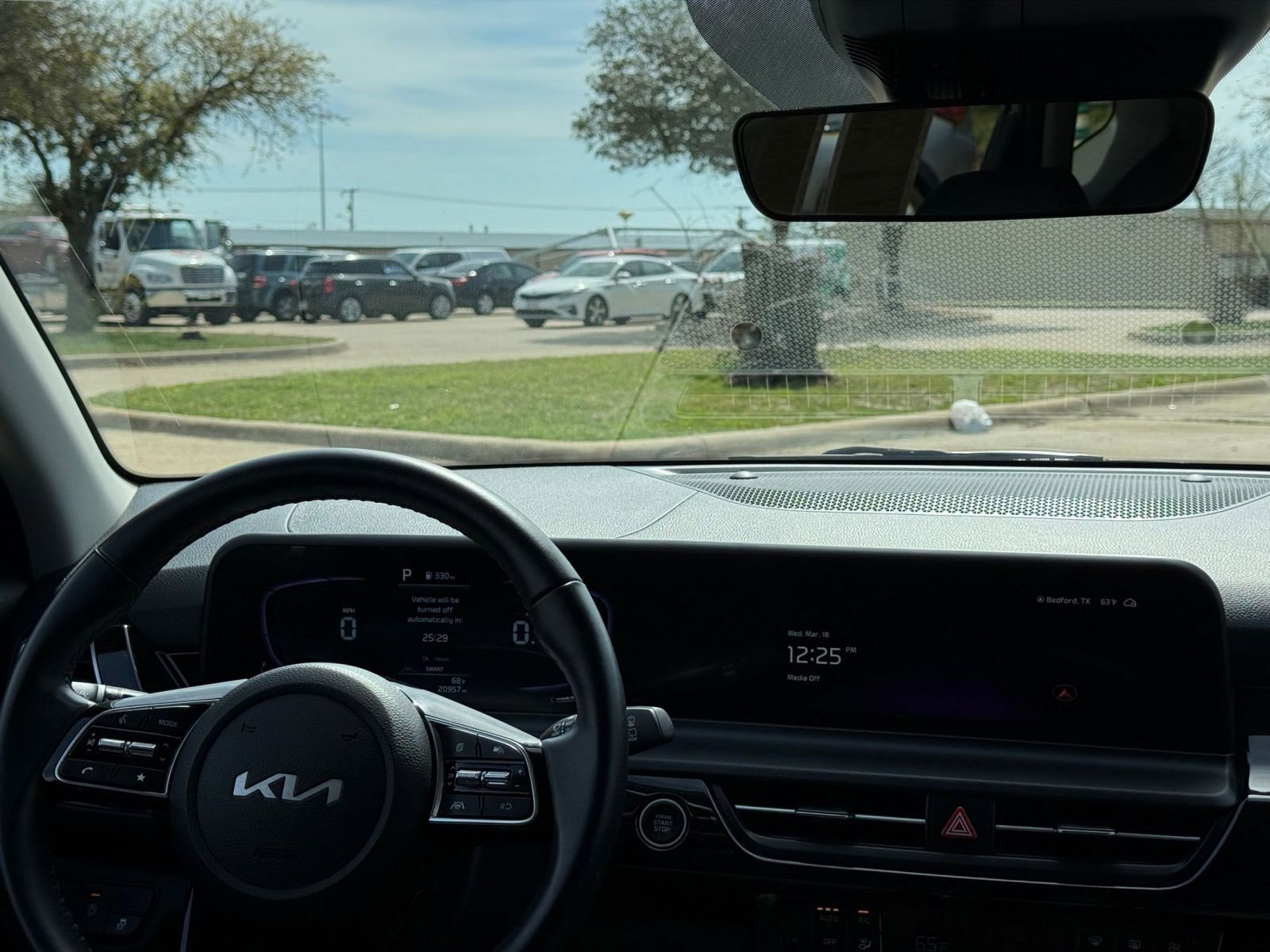 Used 2025 Kia Seltos S image 36