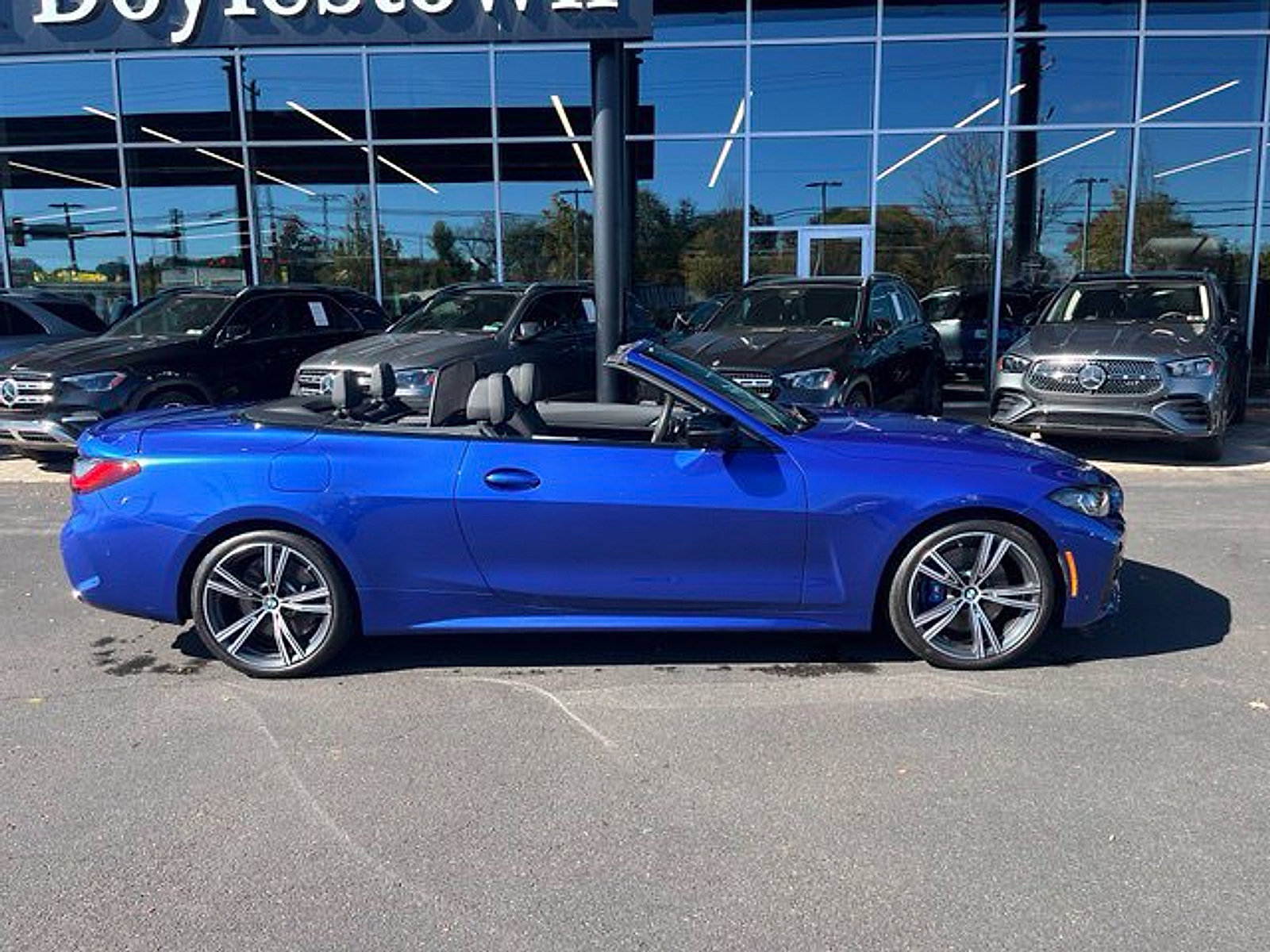 Used 2022 BMW 440i xDrive Convertible w/ Premium Package AWD/4WD image 13