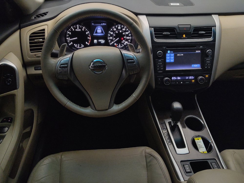 Used 2015 Nissan Altima 3.5 SL FWD image 22