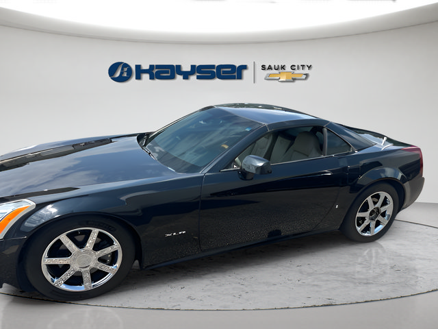 Used 2006 Cadillac XLR RWD image 11