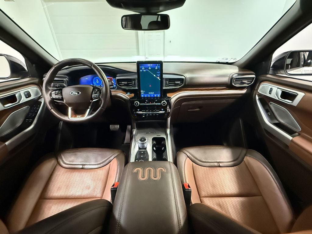 Used 2021 Ford Explorer King Ranch w/ Premium Technology Package image 72