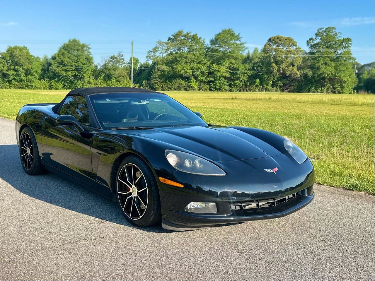 Used 2007 Chevrolet Corvette Convertible w/ Preferred Equipment Group RWD image 10