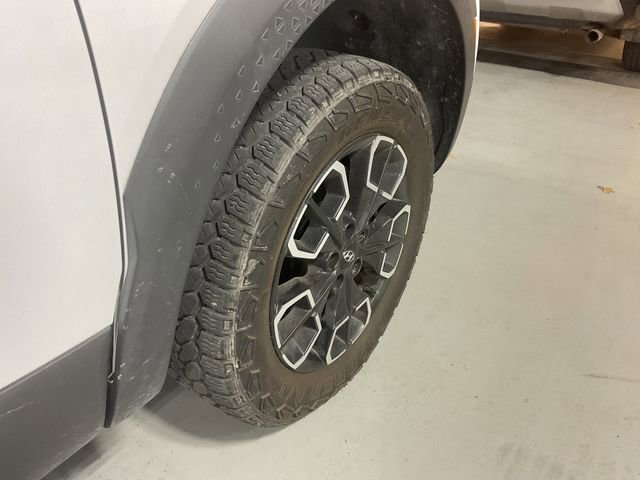 Used 2022 Hyundai Santa Cruz SEL Premium image 15