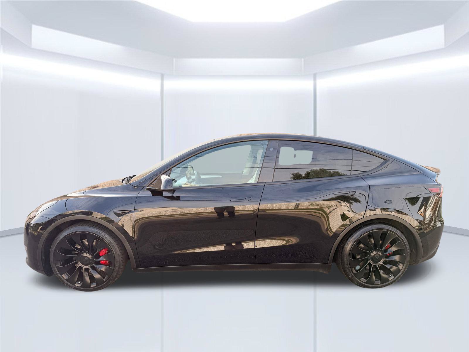 Used 2023 Tesla Model Y Performance AWD/4WD image 11