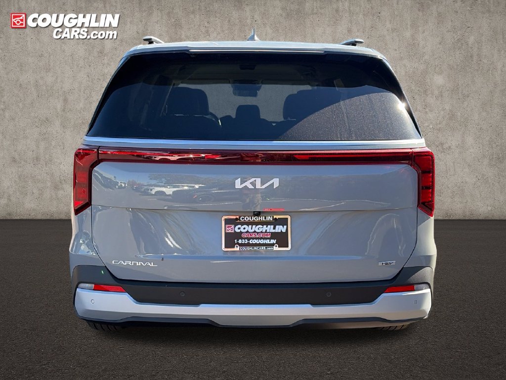 New 2027 Kia Carnival EX FWD image 6