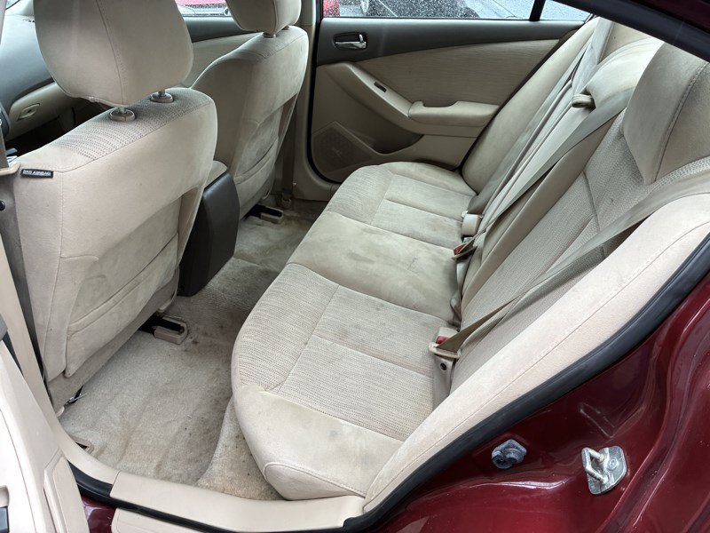 Used 2012 Nissan Altima 2.5 S FWD image 10