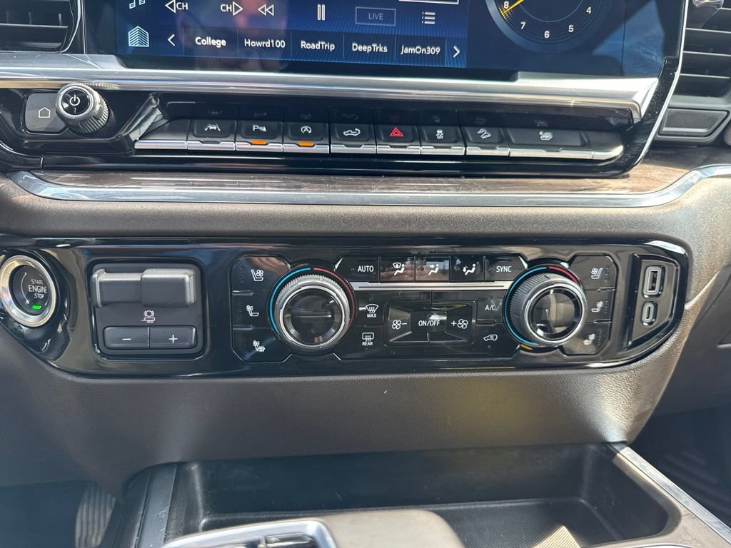 Used 2024 Chevrolet Silverado 1500 LTZ w/ LTZ Convenience Package II AWD/4WD image 30