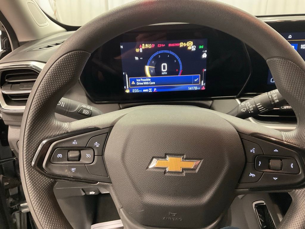 Used 2025 Chevrolet TrailBlazer LT video 2