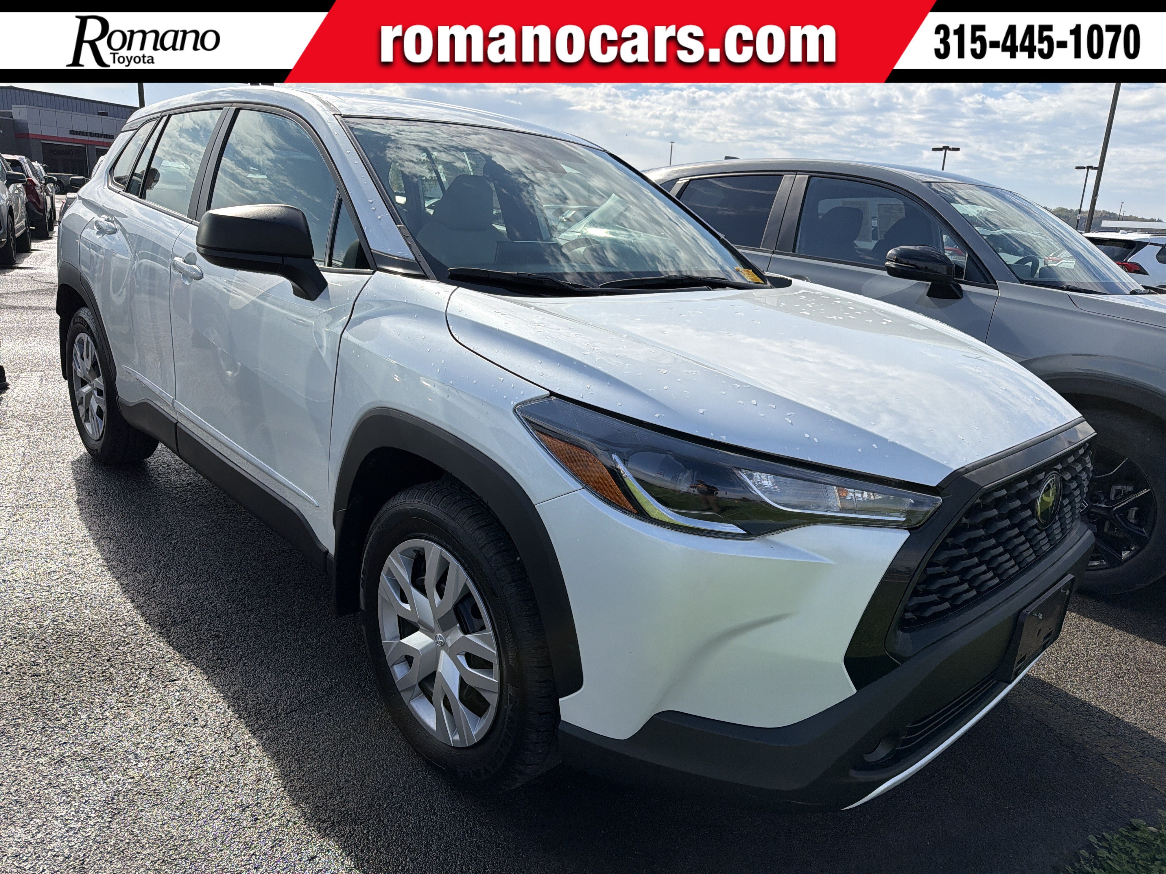Used 2022 Toyota Corolla Cross L AWD/4WD image 1
