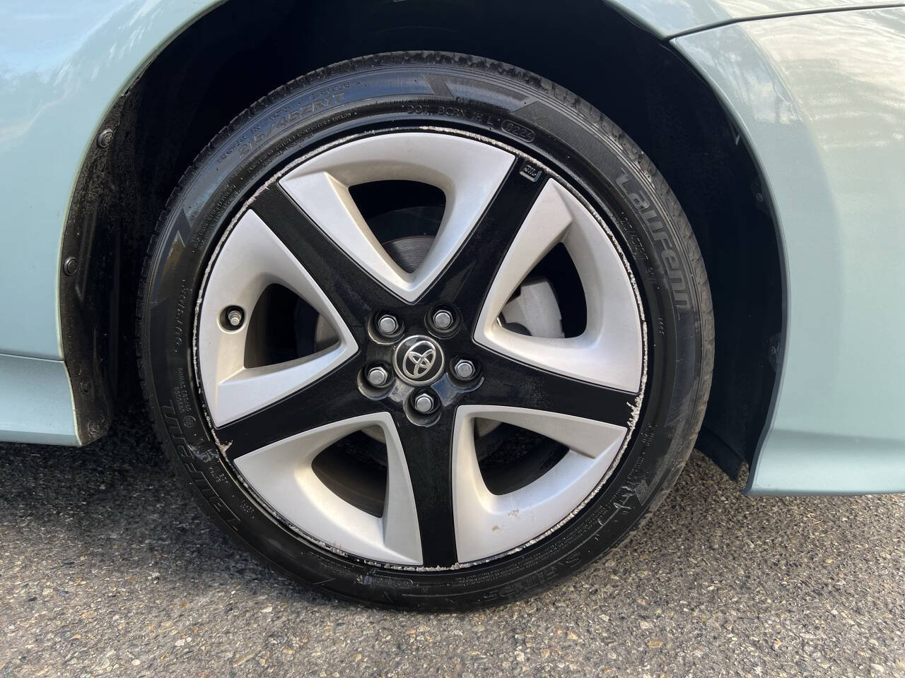 Used 2016 Toyota Prius Four Touring FWD image 29