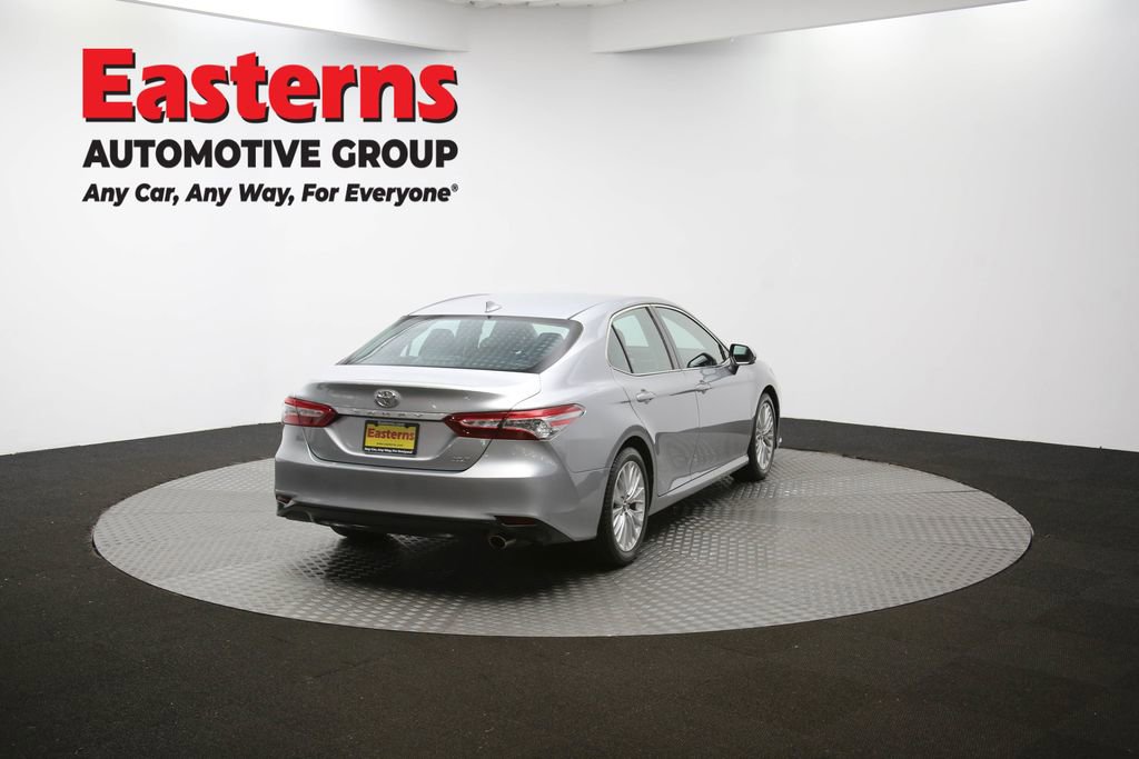 Used 2019 Toyota Camry XLE image 33