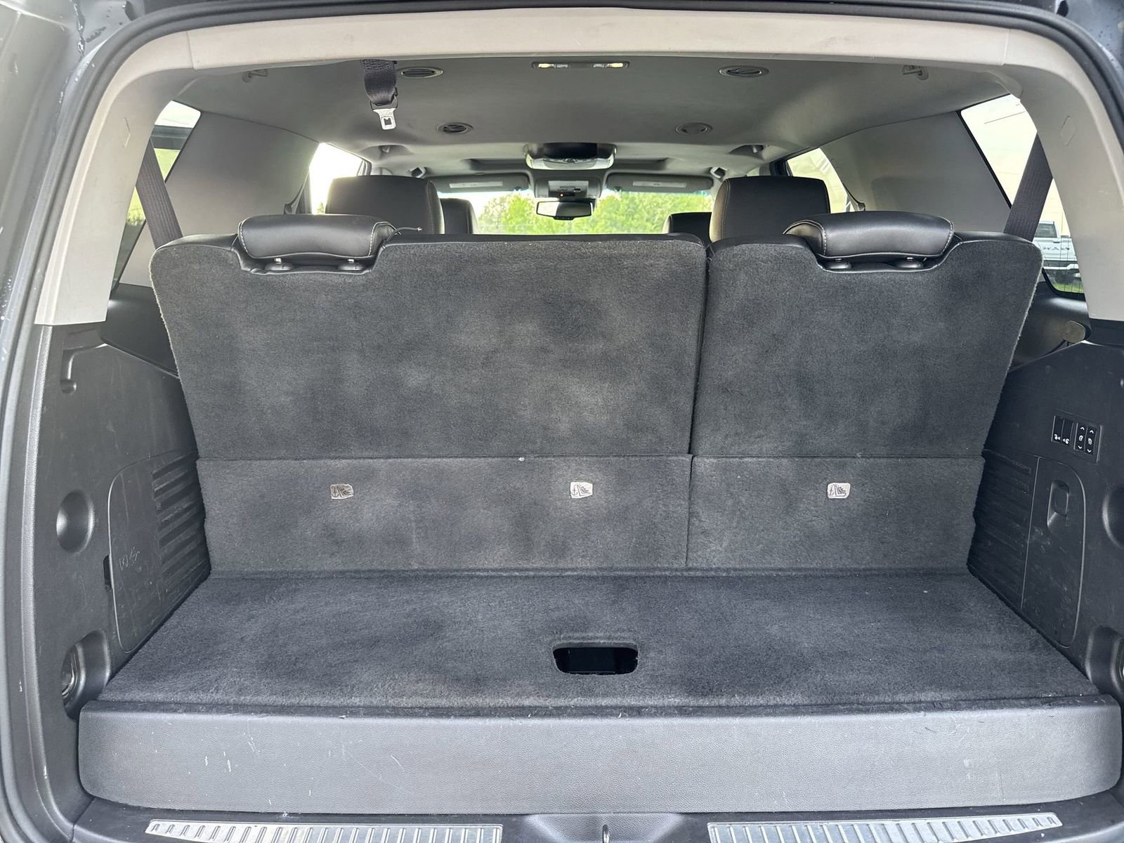 Used 2015 Chevrolet Tahoe LTZ w/ Max Trailering Package AWD/4WD image 43