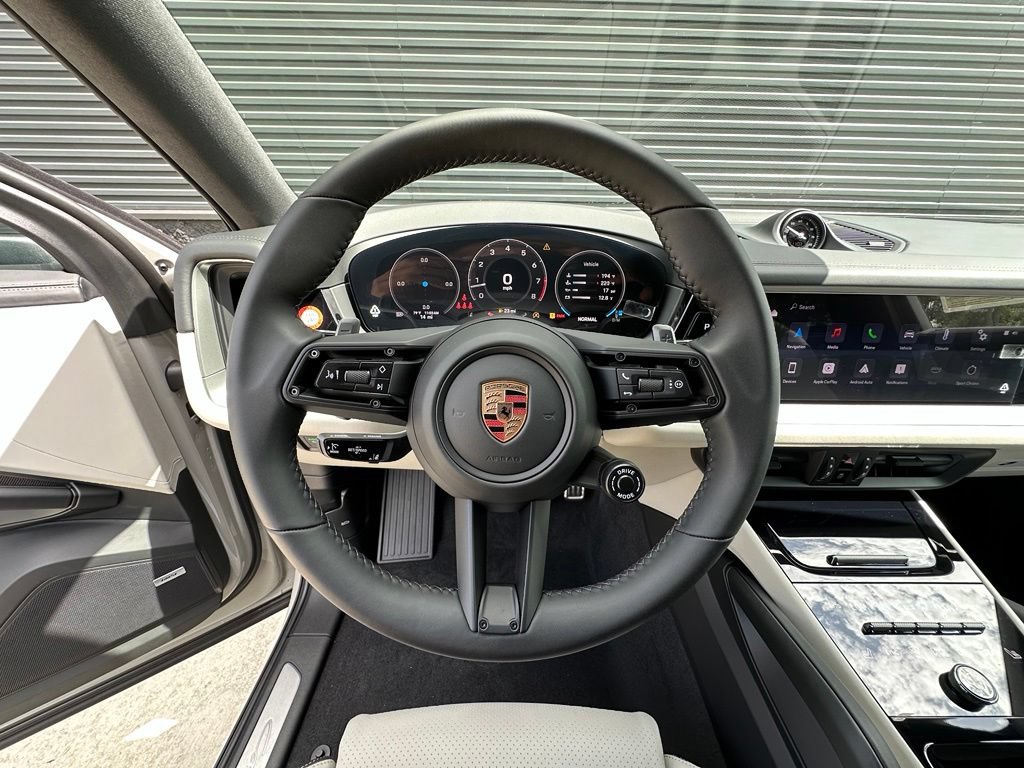 Used 2026 Porsche Cayenne S AWD/4WD image 25