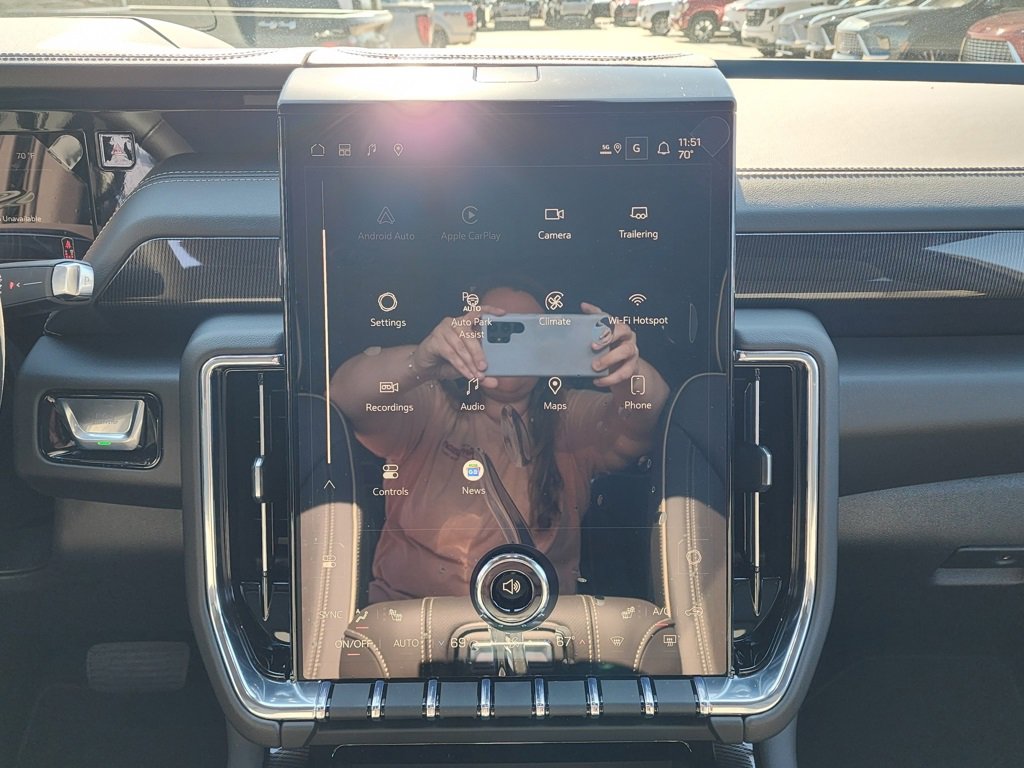 New 2026 GMC Yukon Elevation image 28