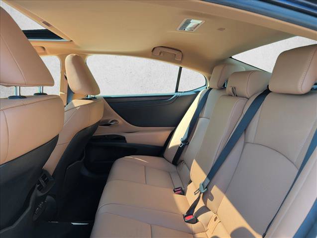 Used 2024 Lexus ES 350 w/ Premium Package FWD image 20