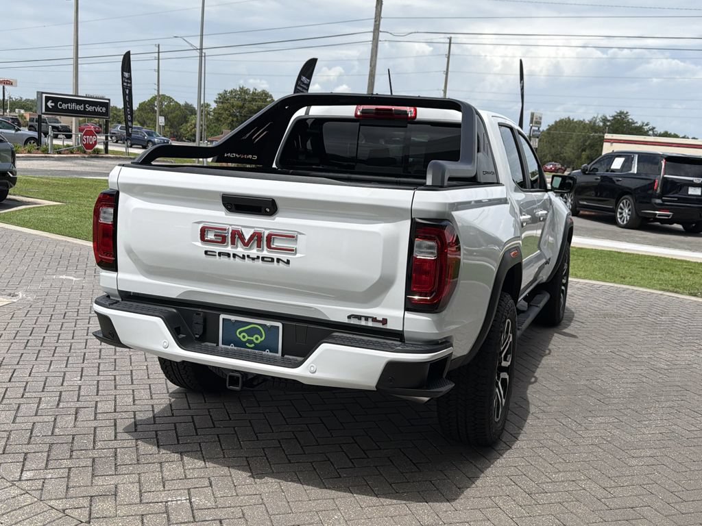 Certified 2025 GMC Canyon AT4 w/ Nightfall Edition AWD/4WD image 6
