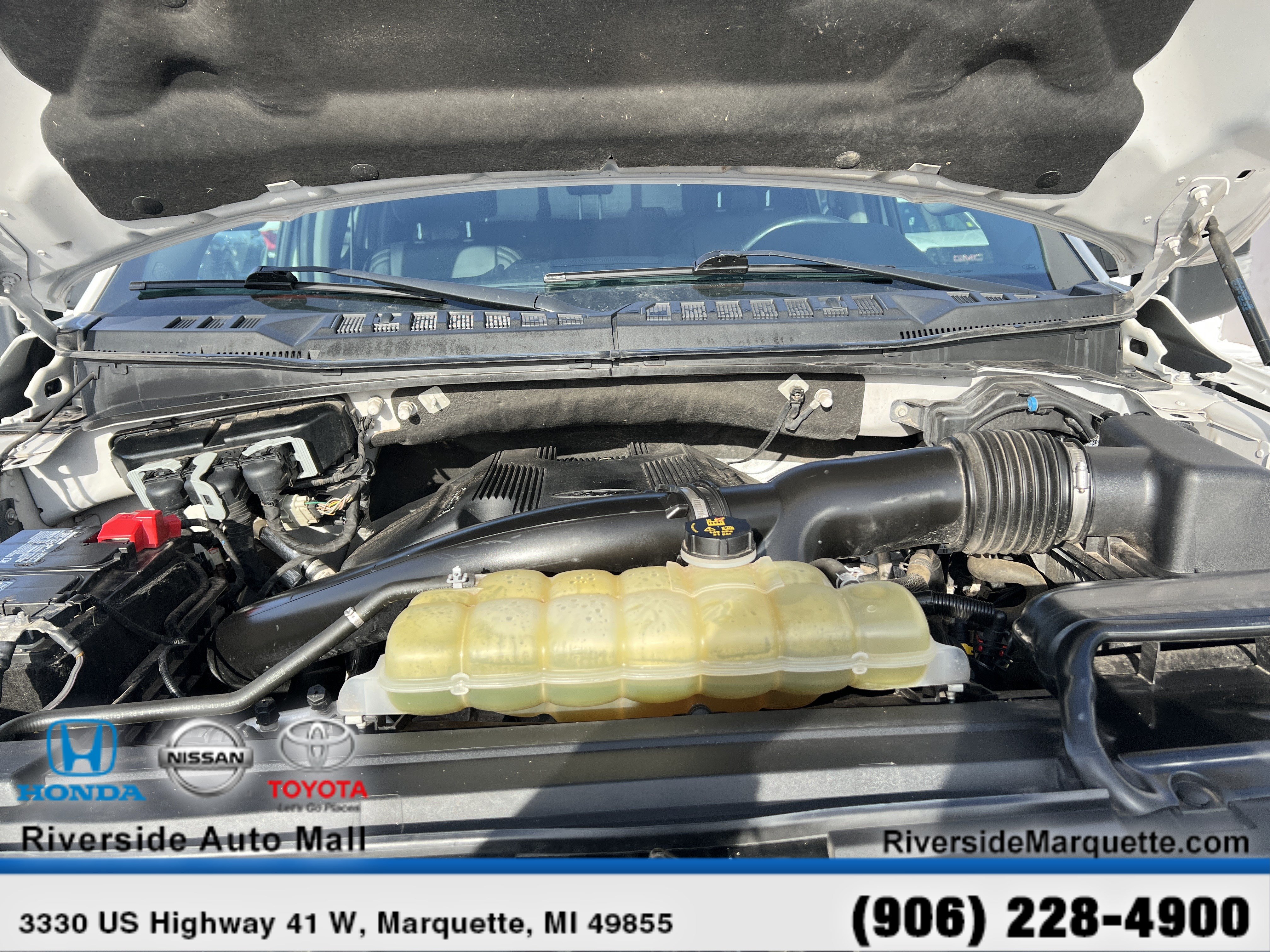 Used 2020 Ford F150 Lariat w/ Equipment Group 502A Luxury AWD/4WD image 13