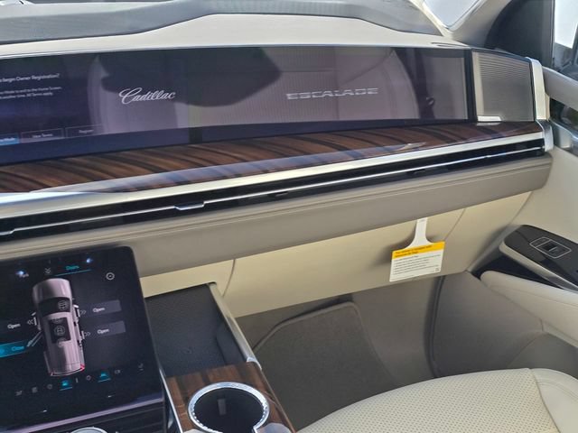 New 2026 Cadillac Escalade Platinum Sport AWD/4WD image 21