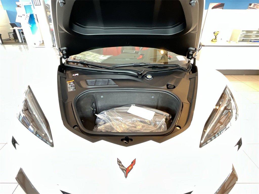 New 2025 Chevrolet Corvette E-Ray image 31