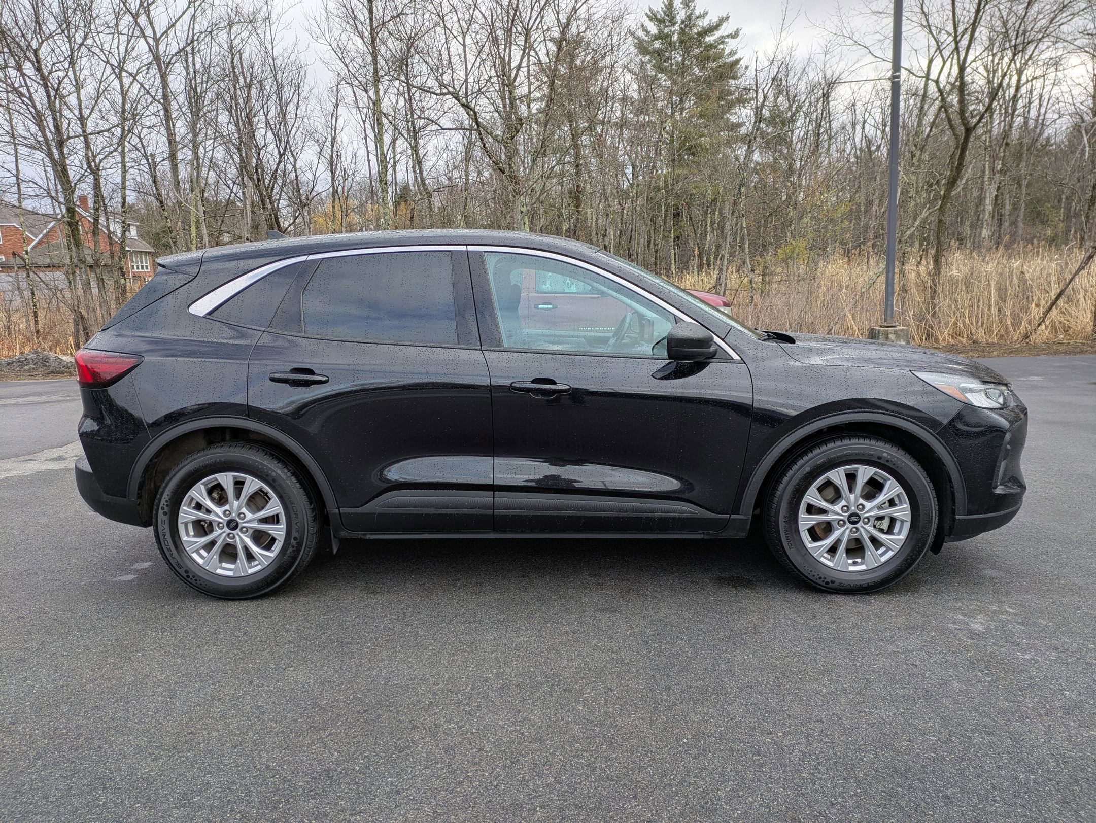 Certified 2024 Ford Escape Active image 2