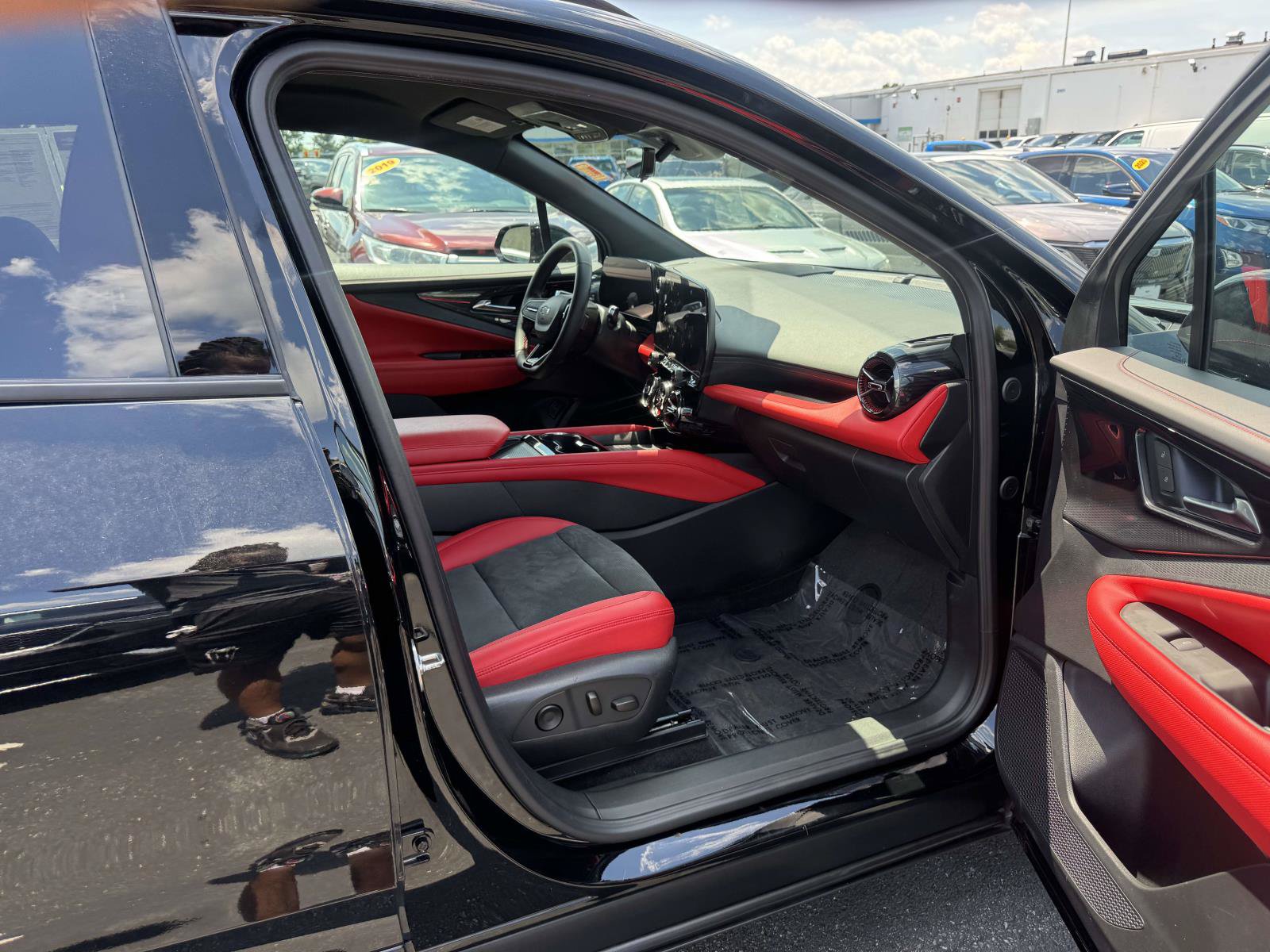 Used 2024 Chevrolet Blazer EV RS AWD/4WD image 13