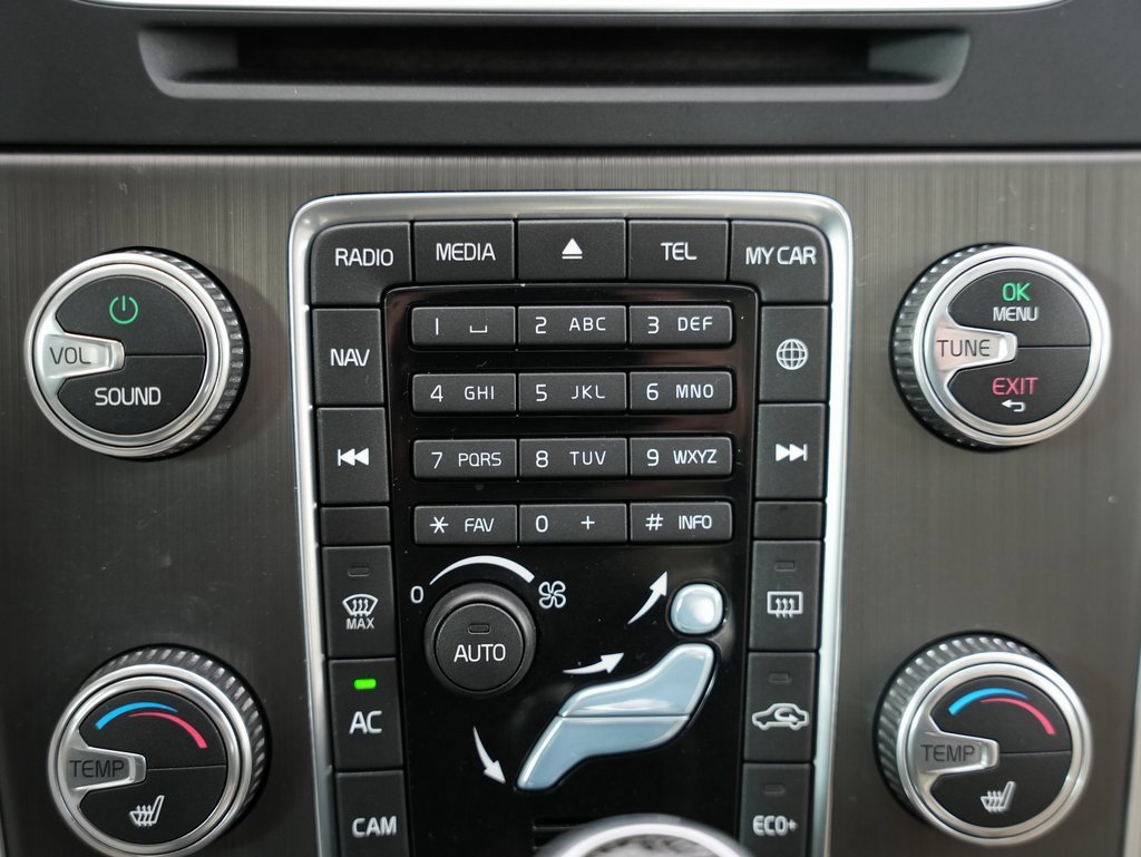 Used 2015 Volvo S60 T5 Platinum image 24