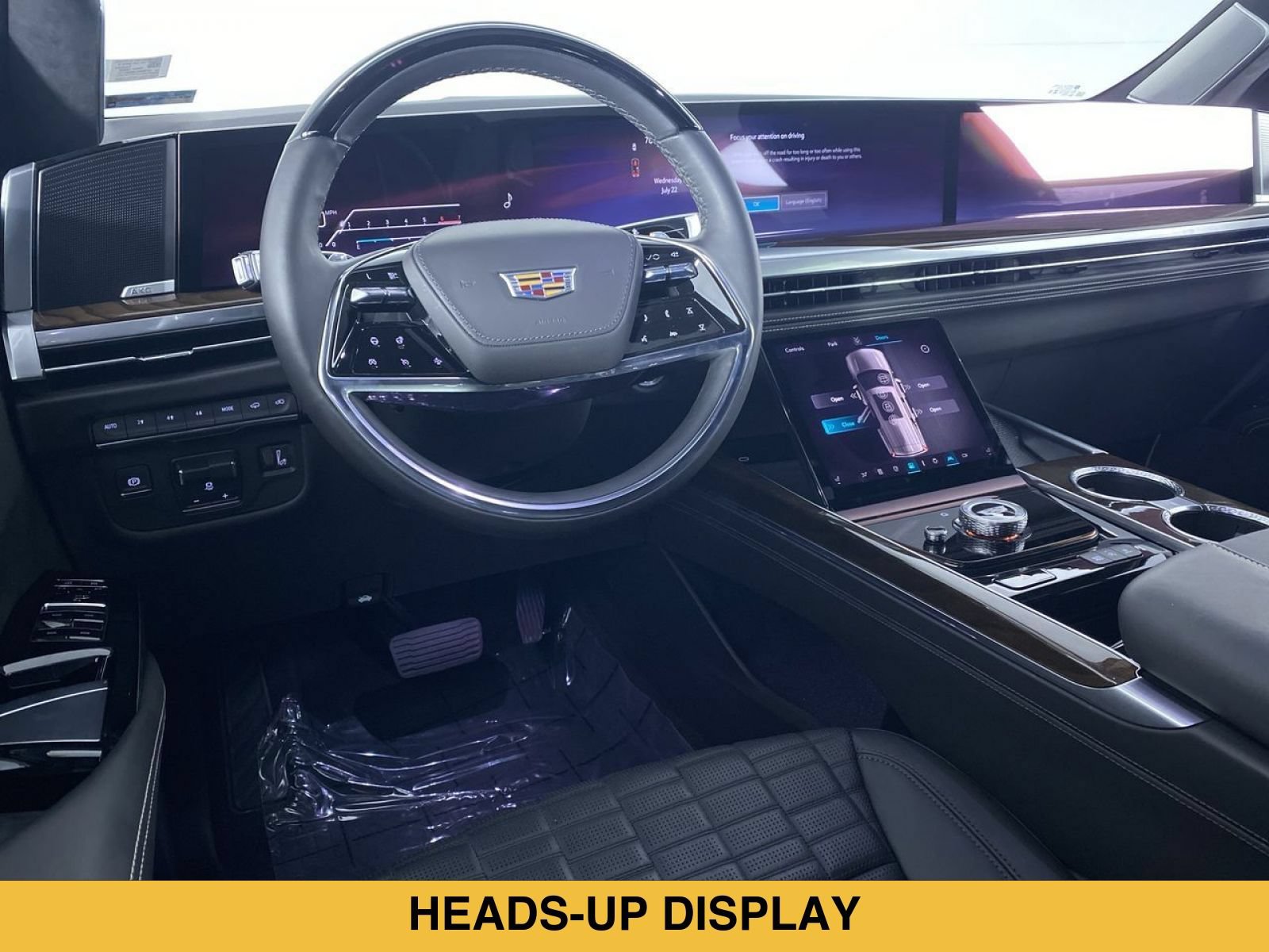 Certified 2025 Cadillac Escalade Sport Platinum w/ LPO, ONYX Package AWD/4WD image 2