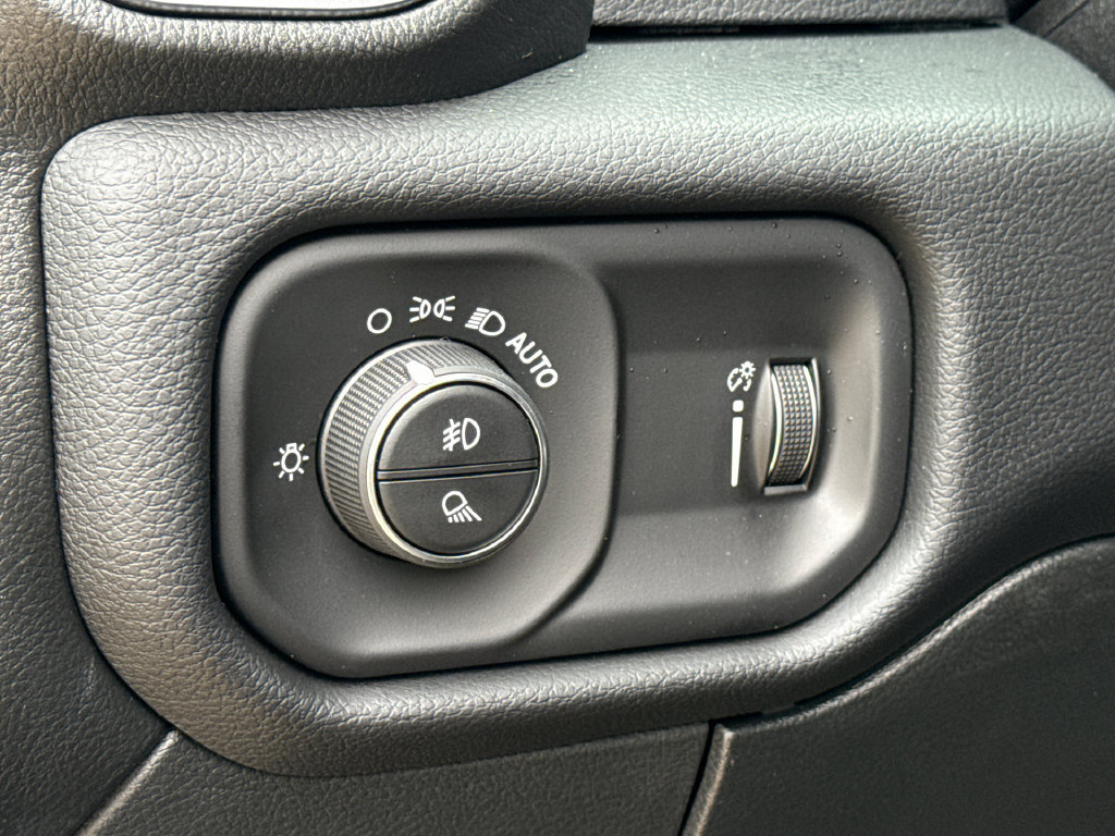 New 2026 RAM 2500 Lone Star AWD/4WD image 22