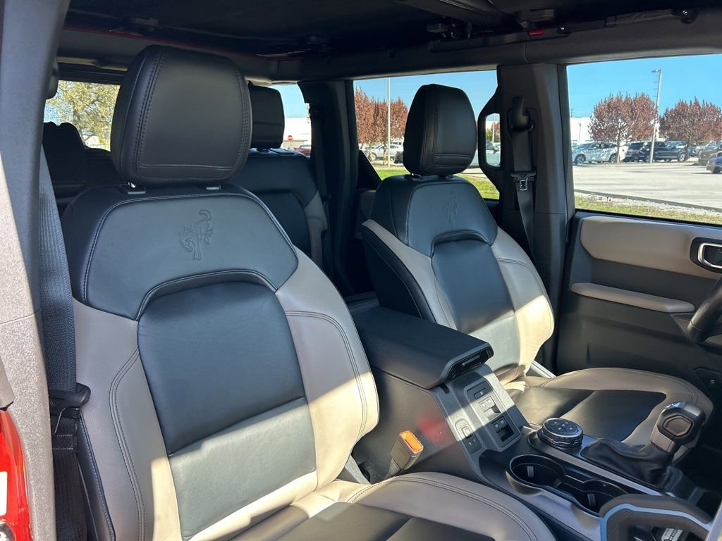 Used 2023 Ford Bronco Wildtrak image 42