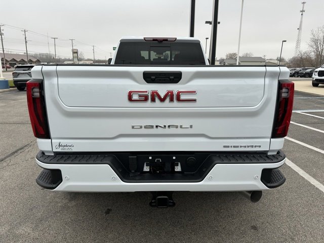 New 2026 GMC Sierra 3500 Denali w/ Denali Reserve Package image 18