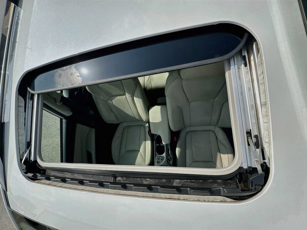 Used 2017 Subaru Impreza 2.0i Limited AWD/4WD image 29