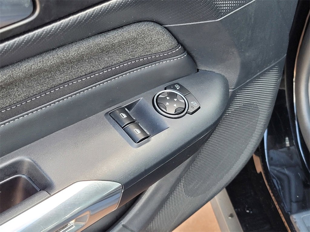 Used 2024 Ford Mustang Coupe image 12