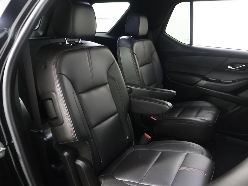 Used 2023 Chevrolet Traverse RS AWD/4WD image 38