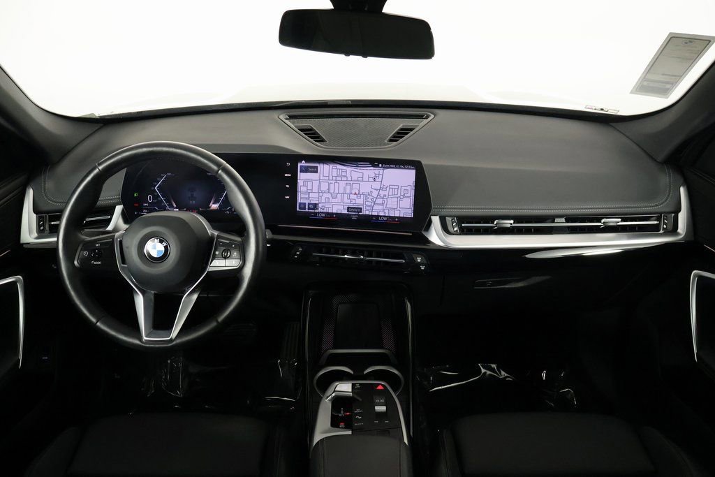 Used 2023 BMW X1 xDrive28i w/ Convenience Package AWD/4WD image 8