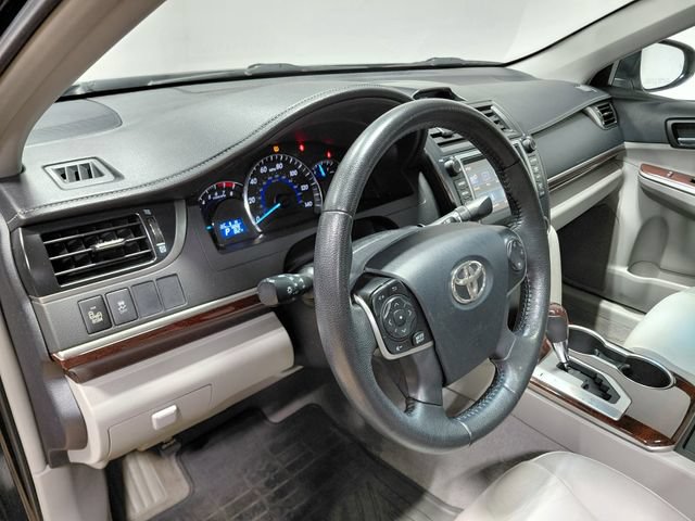Used 2012 Toyota Camry XLE FWD image 23